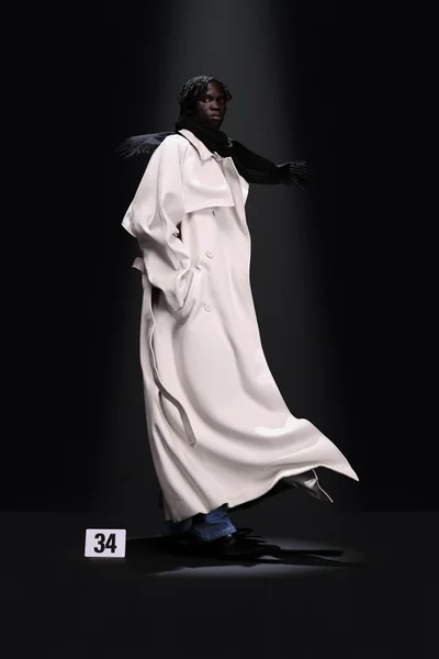 Look 34